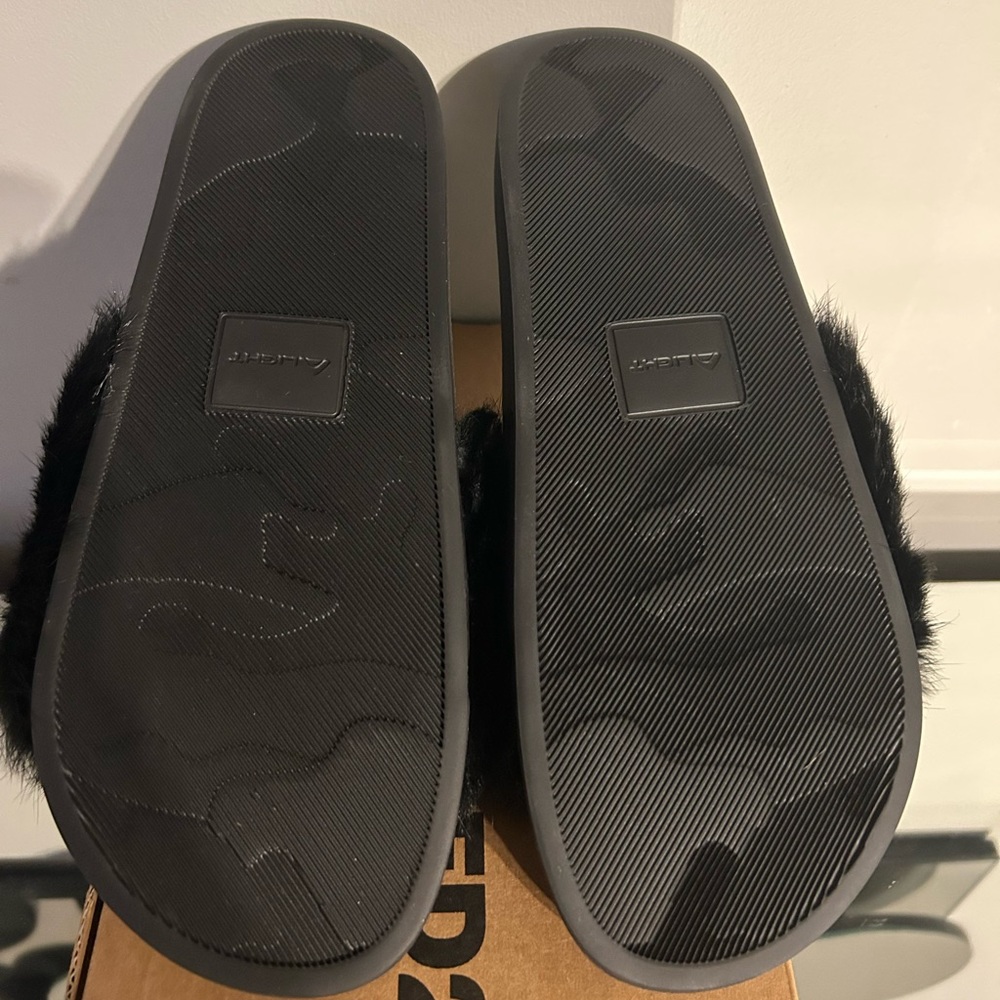 Dsquared2 Icon Slides With Fur Details Size 41 - image 8